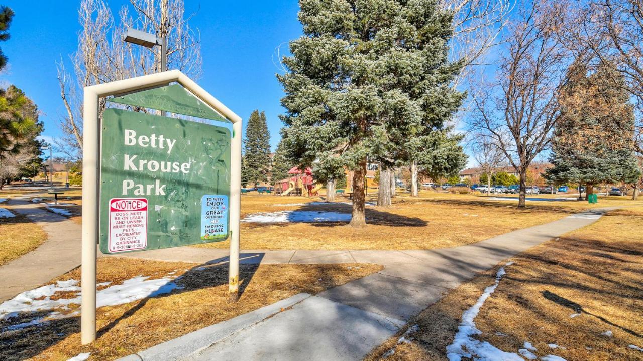 A Home Base For Your Journey Colorado Springs Exterior photo